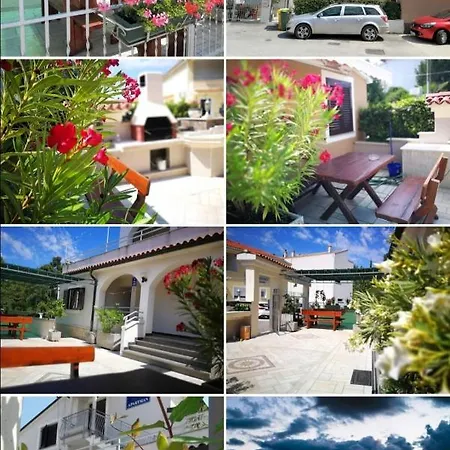 M&r Apartment *